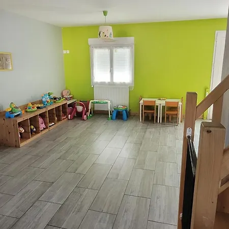 Vakantiehuis Spacieuse Maison En Pierre