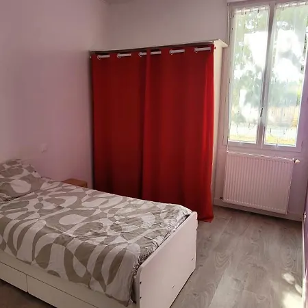 Spacieuse Maison En Pierre
